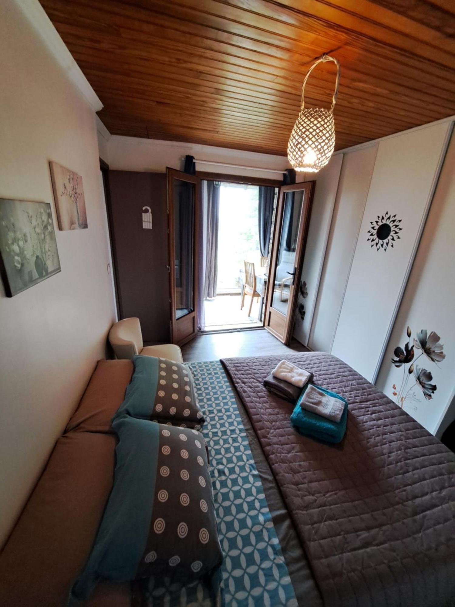 La Bouletiere Bed & Breakfast Dourbies ภายนอก รูปภาพ